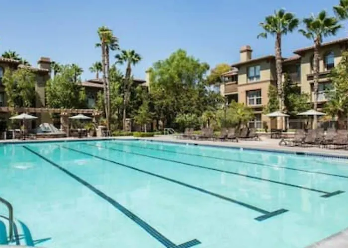 Canyon Country Cozy Apartment, Pool And Jacuzzi
